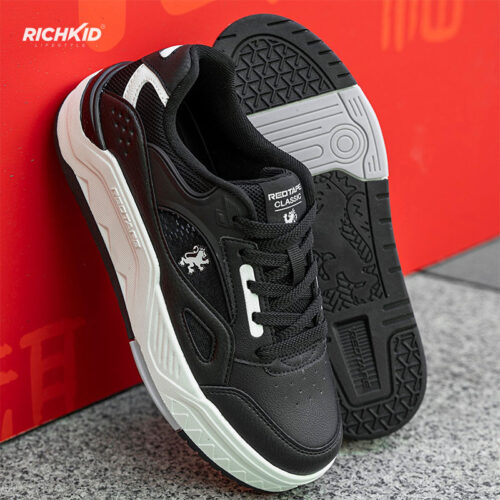 RT BoldStep Black