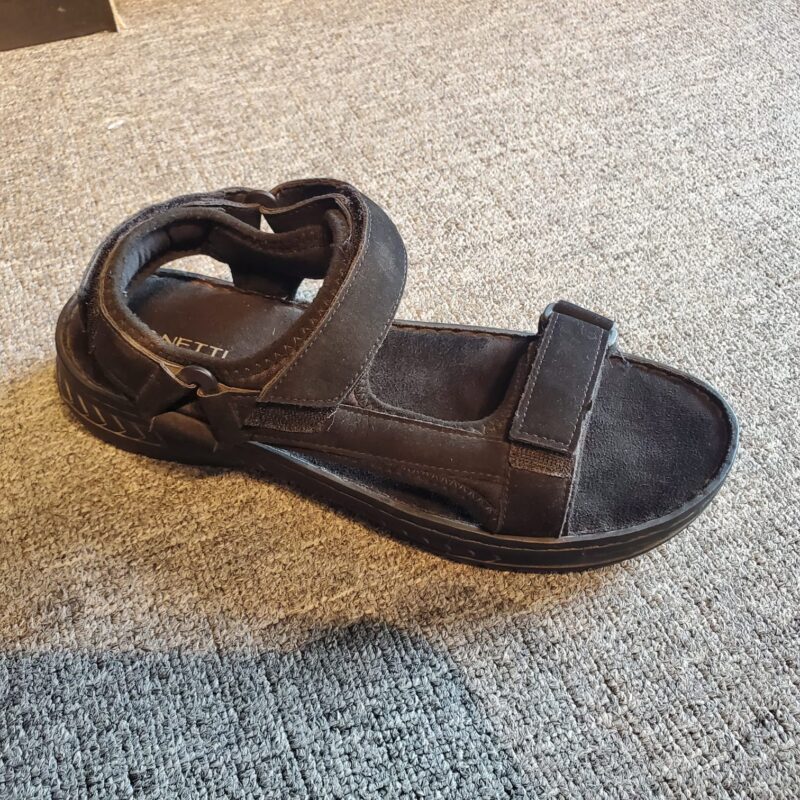 Sude Sandle Black